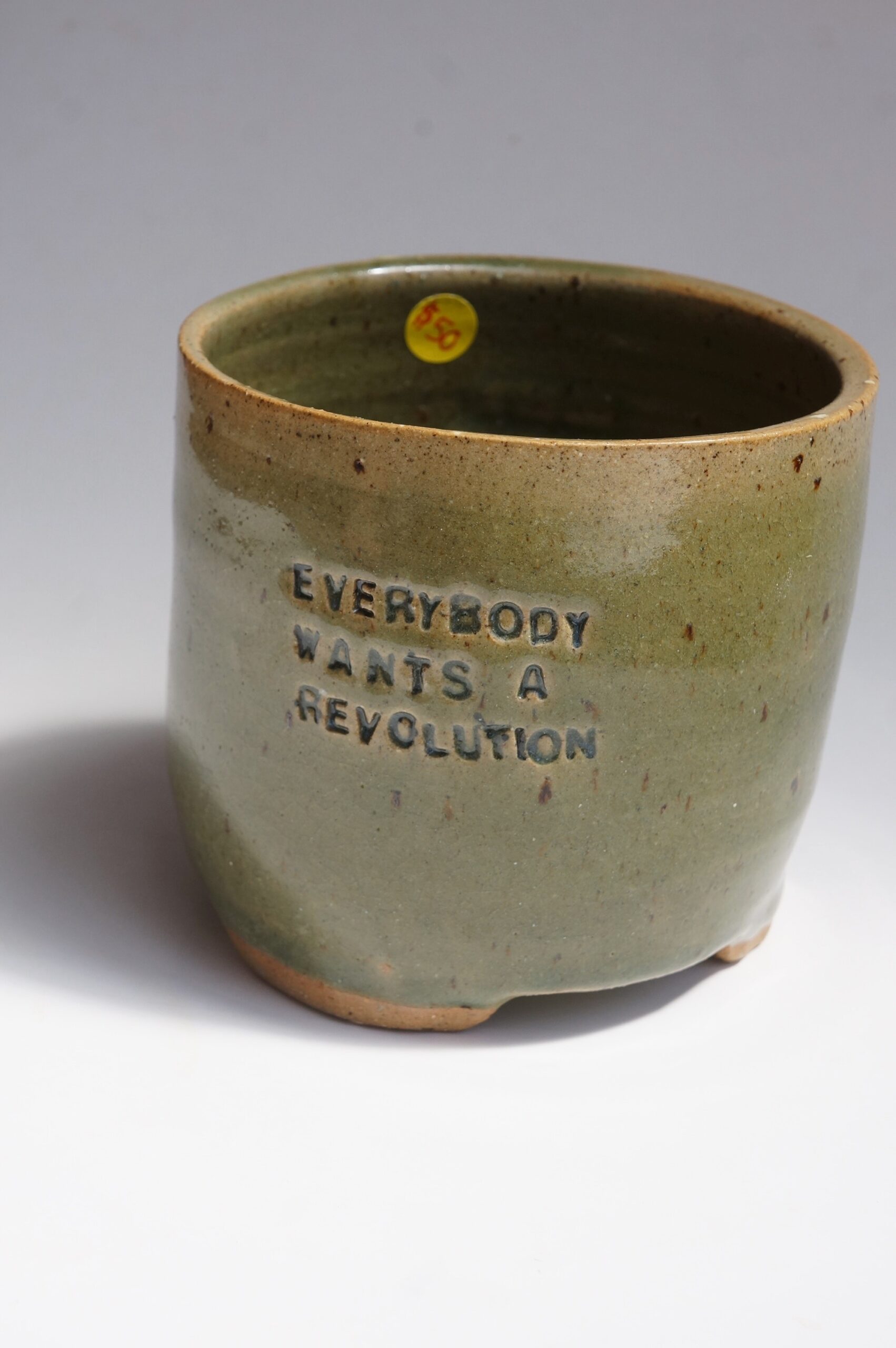 Cutlery drainer 'everybody wants a revolution but nobody wants to do the dishes' - Image 3