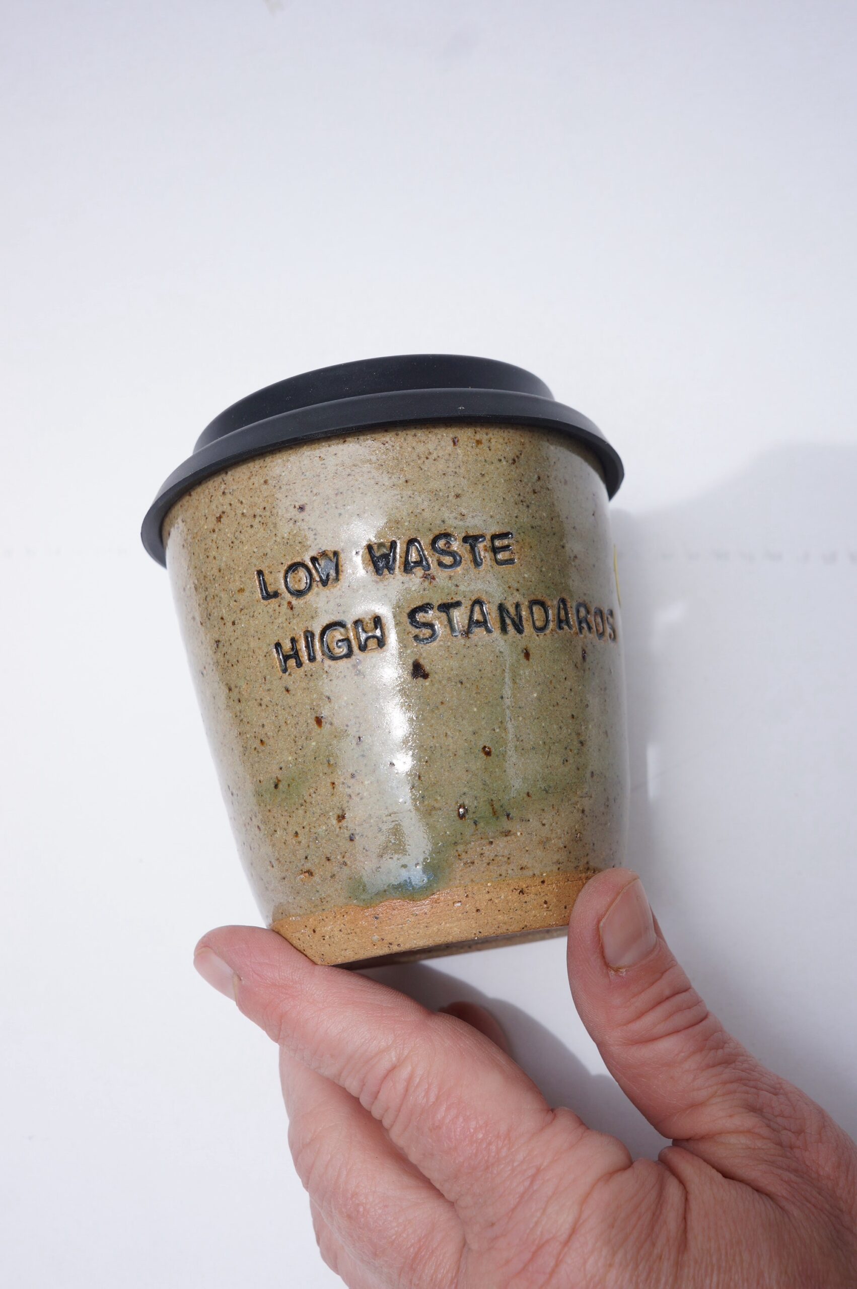 LOW WASTE HIGH STANDARDS keep cup 2