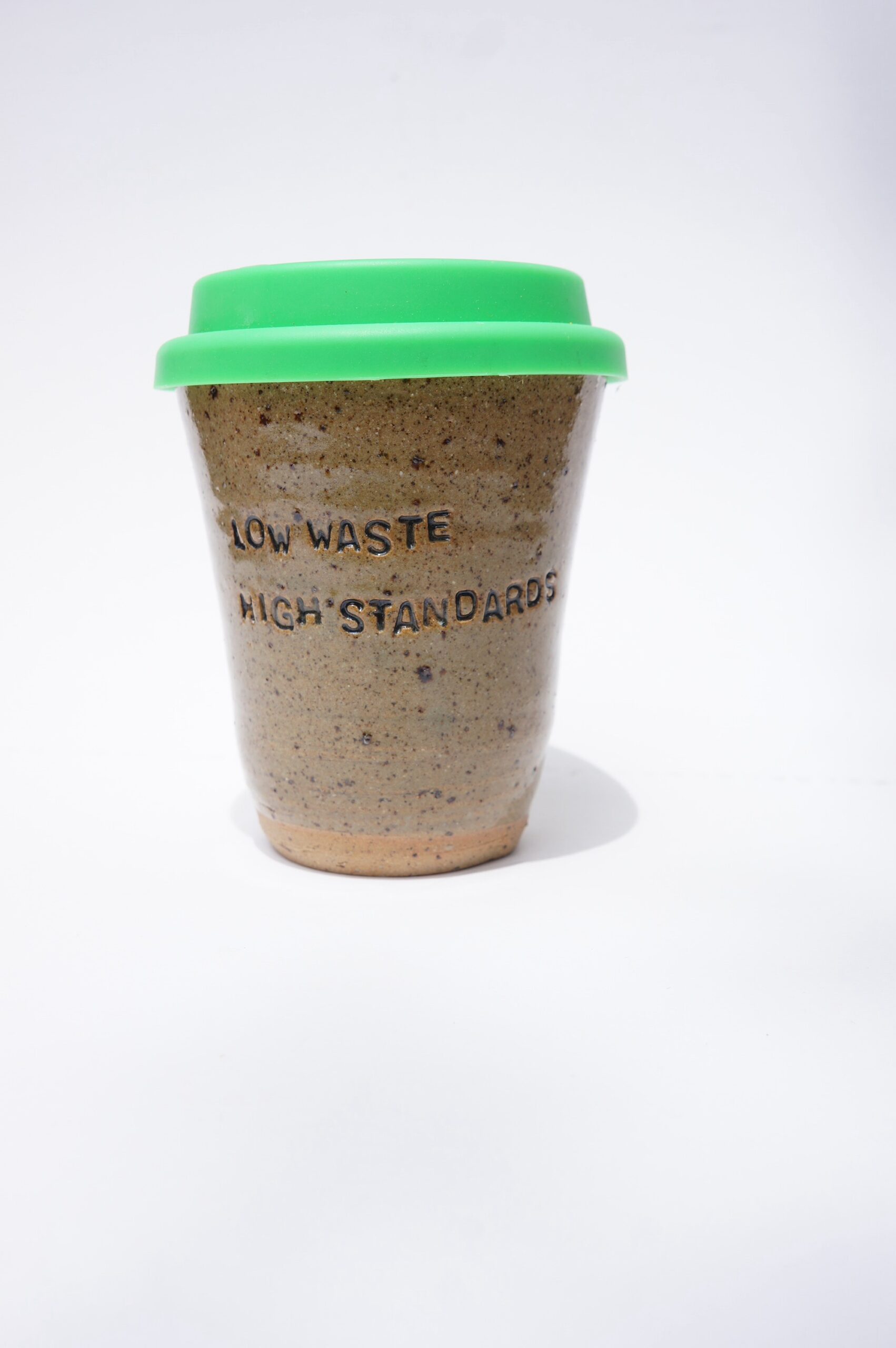 LOW WASTE HIGH STANDARDS keep cup 3
